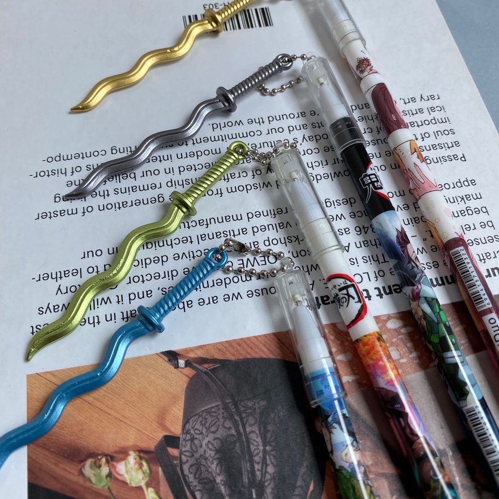 PULPEN GANTUNGAN DEMON SLAYER MURAH UNIK LUCU READY STOCK BERKUALITAS