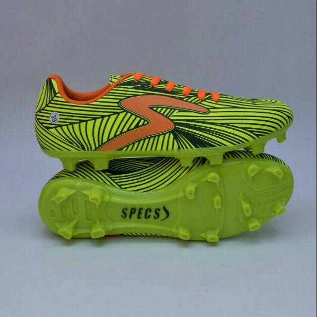 Spatu bola spesc dewasa