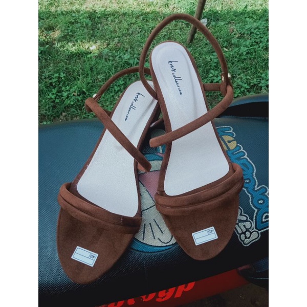 SANDAL wanita hak yoan hels 3cm tali silang teplek mona