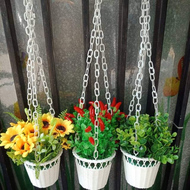 Terlaris bunga hias bunga gantung plastik buat hiasan teras rumah cafe dan resto mu tanaman