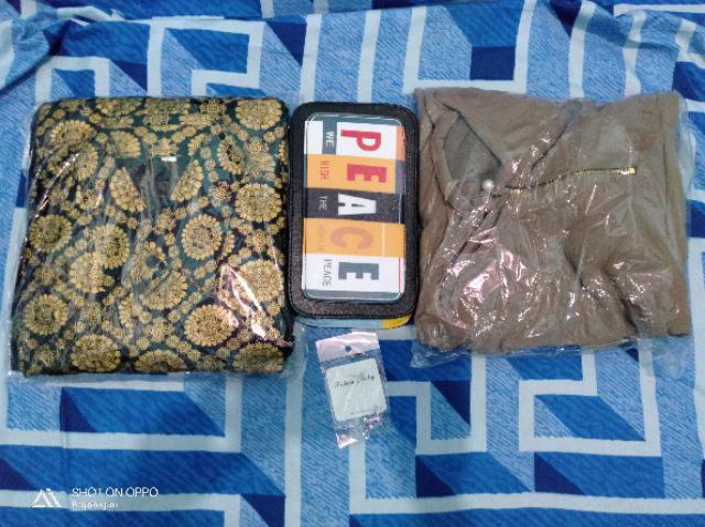 Couple Batik Raisa Prada Soegiharto