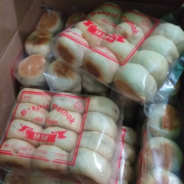 

Bakpia pathuk asli jogja