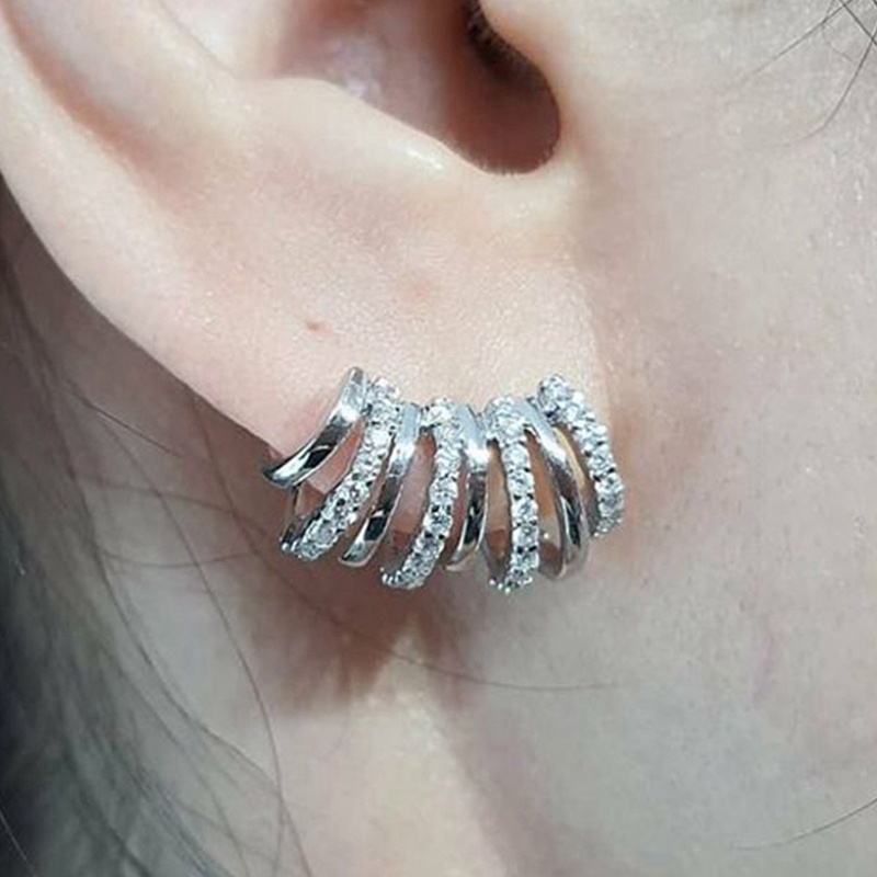 Anting Stud Desain Cakar Aksen Batu CZ Warna Silver Untuk Wanita