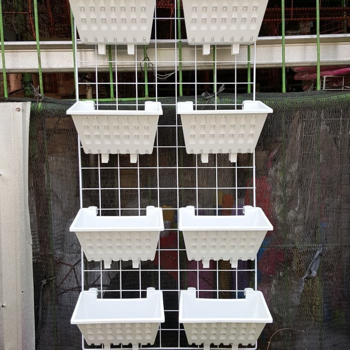RAM BESI POT BUNGA GANTUNG GANTUNGAN TEMPEL 45 X 95 CM RAM BESI POT BUNGA GANTUNG GANTUNGAN TEMPEL 45 X 95 CM