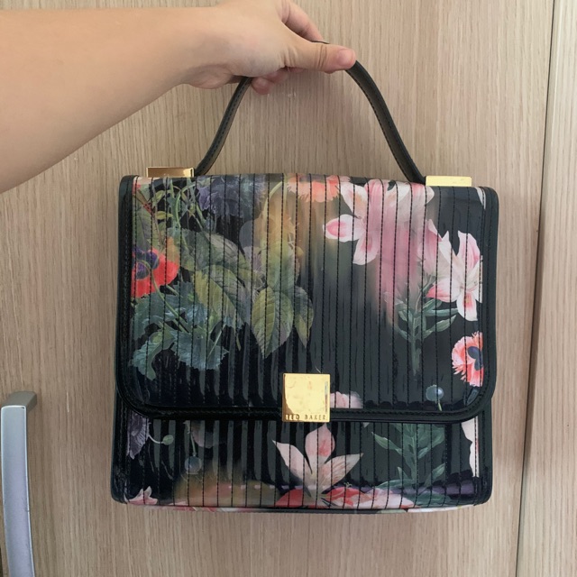 Ted Baker Lounge Bag Tas Wanita