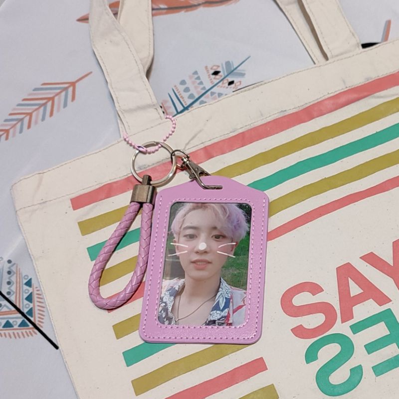 

alamanda Photocard Holder Card Name Tag PC Holder Lanyard Kulit Sintetis