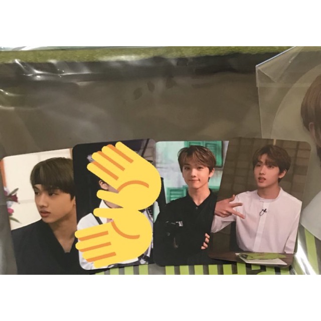 BOOKED PC puff jisung