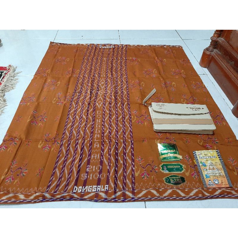 SARUNG KEMBANG DONGGALA S100