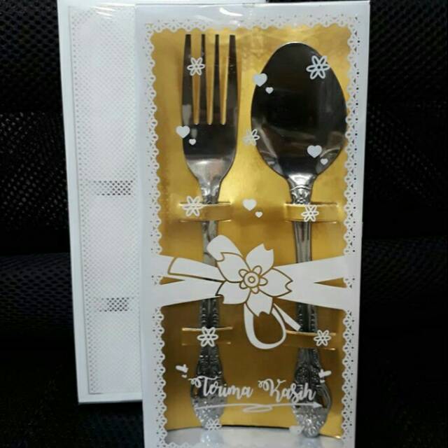 Souvenir Pernikahan Sendok dan Garpu