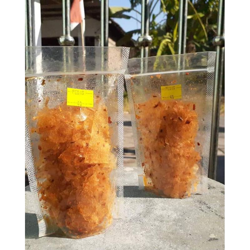 

KERIPIK BELING SULTAN PEDAS DAUN JERUK (KERIPIK KACA) 30 GRAM