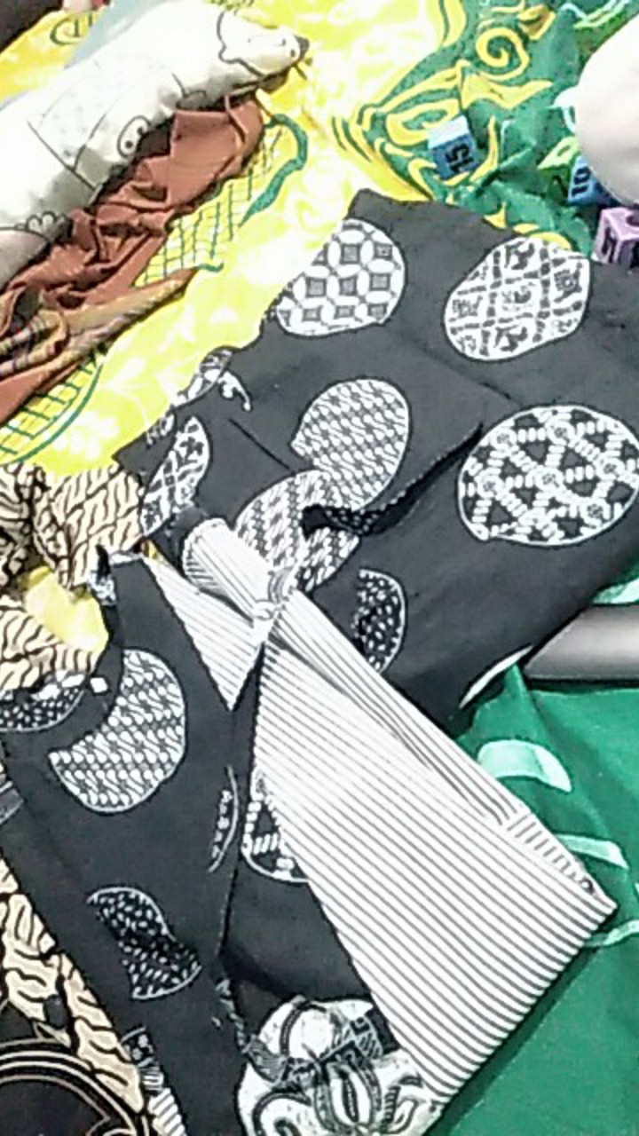 Maura Couple - Sania Ruffle Batik Couple Jumbo Ori Ndoro Jowi Dnt Garansi Termurah Shopee - Solo