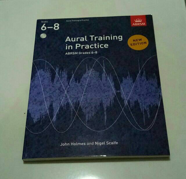 Buku Aural training in practice grade 6-8 ABRSM dengan 3 CD buku original