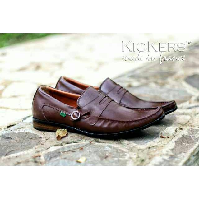 SepatuFormal Pantofel pria Resmi Formal Hitam Kuliah Kondangan Kerja PNS Guru CINCIN GARIS 7001