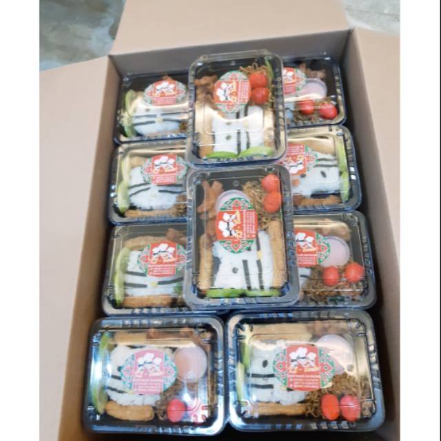 

Nasi Bento Anak Custom Udah Free:Sendok,Garpu,Tissue&Sticker Catering