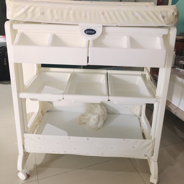 Preloved Pliko changing table (Baby Tafel portable)