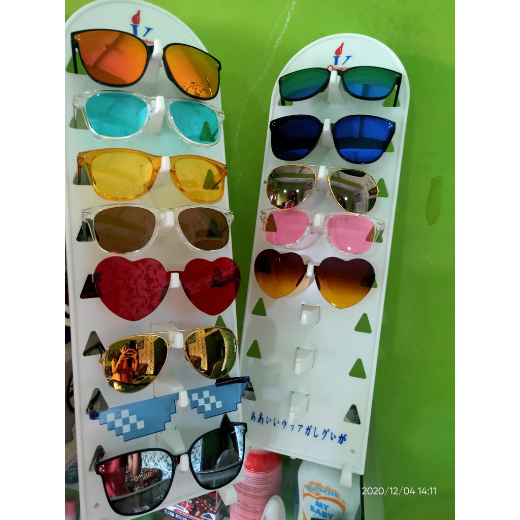 RAK KACA MATA Display Rak Kaca Mata/ Rak Tempat Kacamata Murah Plastik Warna Putih