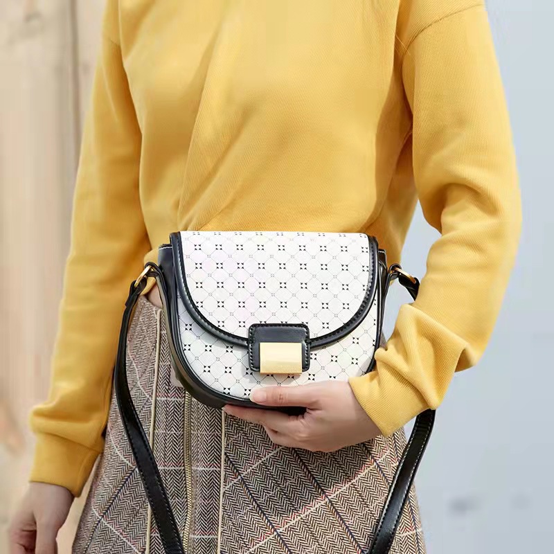 SALE ! tas selempang wanita shoulder bag wanita tas bahu wanita tas wanita branded tas wanita kekinian tas wanita terbaru tas wanita import tas tas selempang jinjing wanita tas  wanita  COD tas wanita  bag