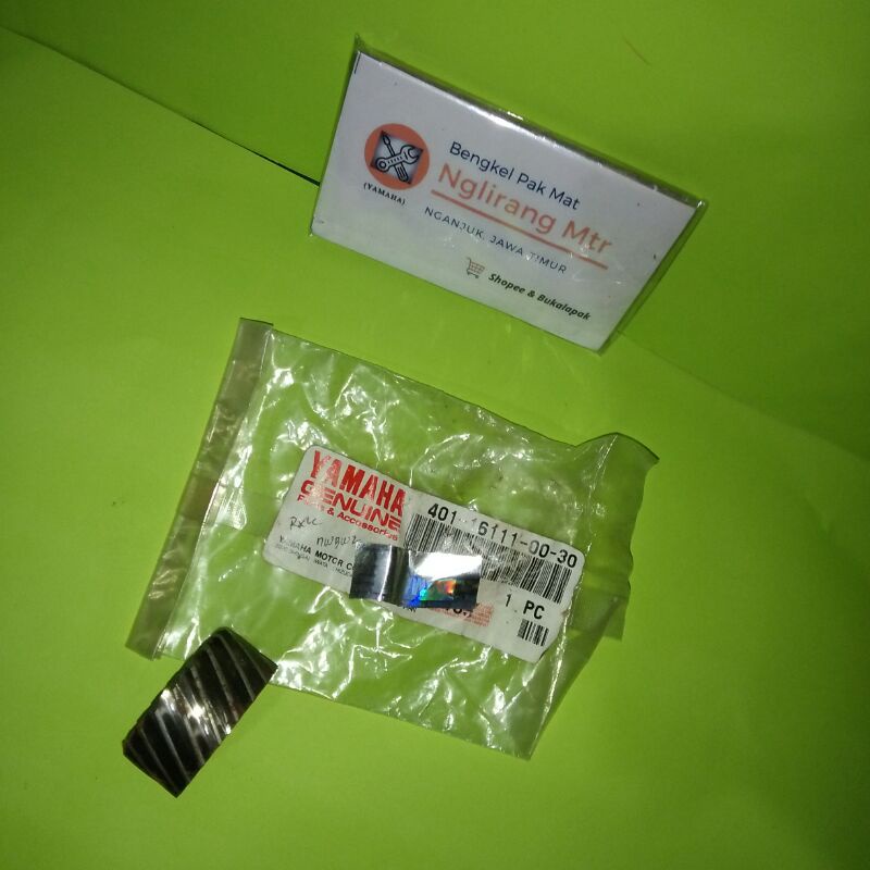 401-16111-00-30 original import Made in Japan ygp yamaha Genuine Parts nos gear ger gigi premier pri