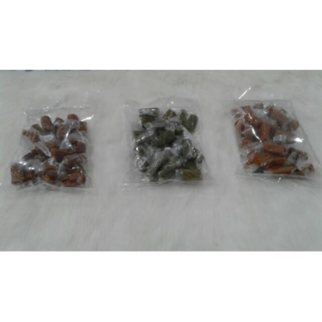 

PERMEN GULA KELAPA (OLEH OLEH KHAS PEKANBARU)