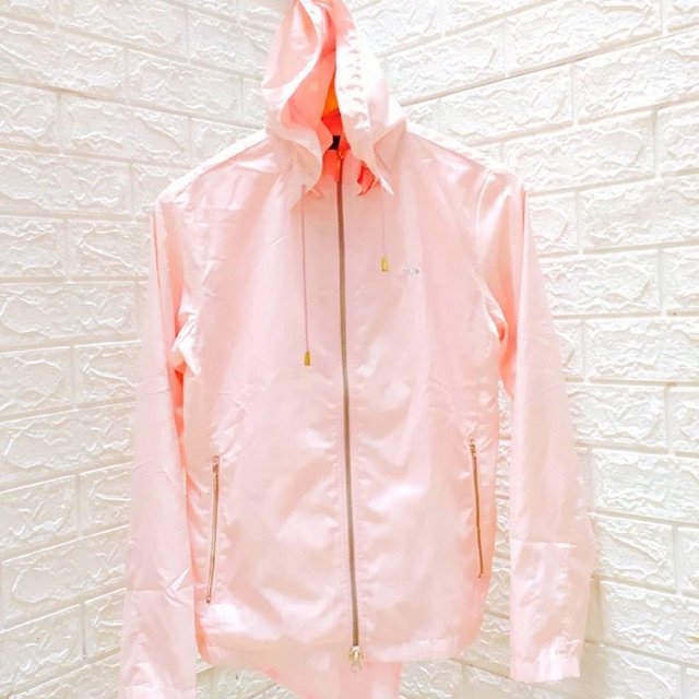 Jaket ellesse preloved