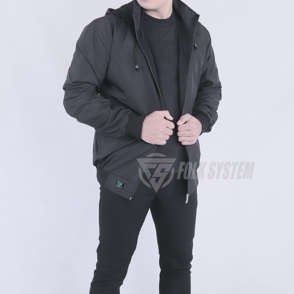 Jaket parasut pria windrunner original folksystem