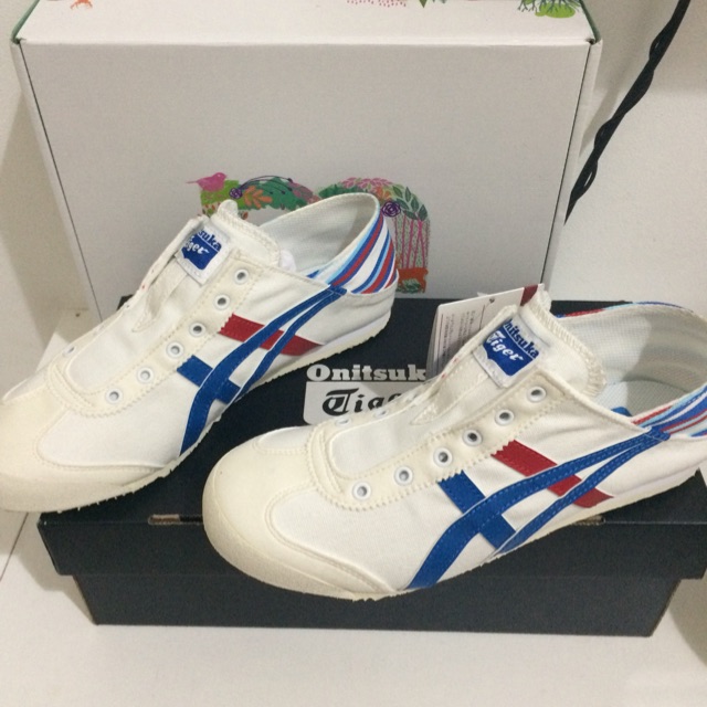 ONITSUKA TIGER SLIP ON