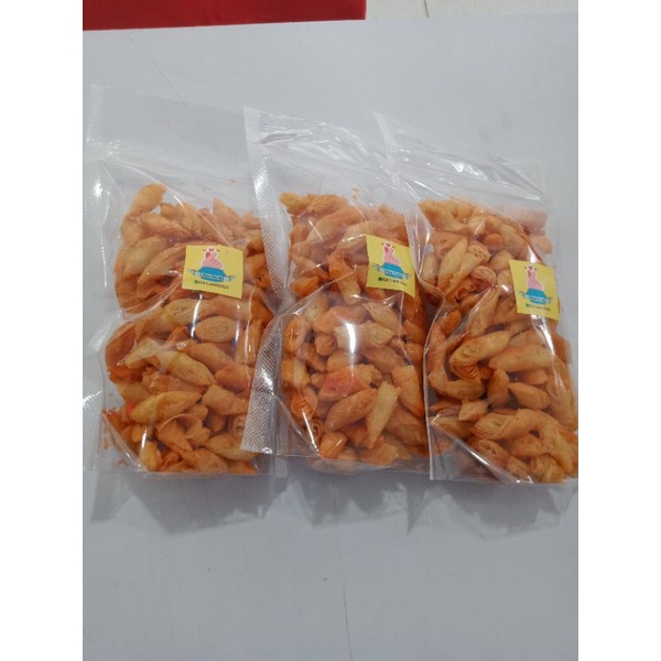 

Kulit Lumpia Goreng rasa balado 200gram