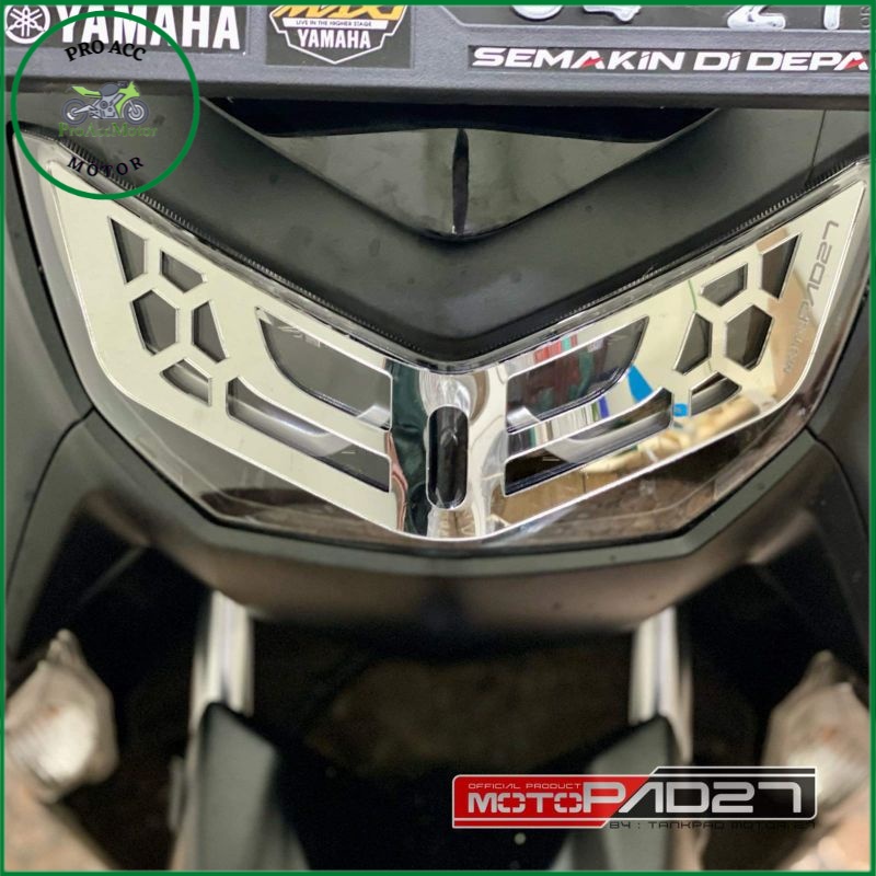 motopad27 garnish lampu depan Yamaha NEW NMAX 2022 2021 2020