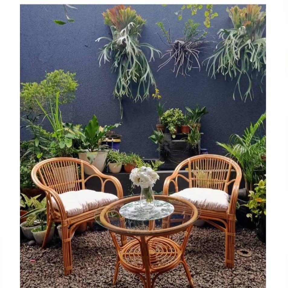Set Meja Kursi Rotan
