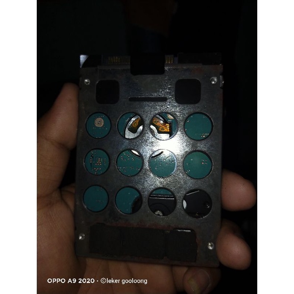 hardisk laptop merk Toshiba