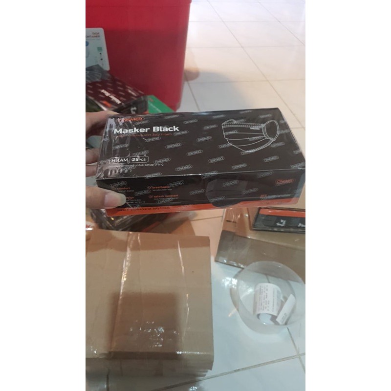 masker onemed hitam medis 3ply