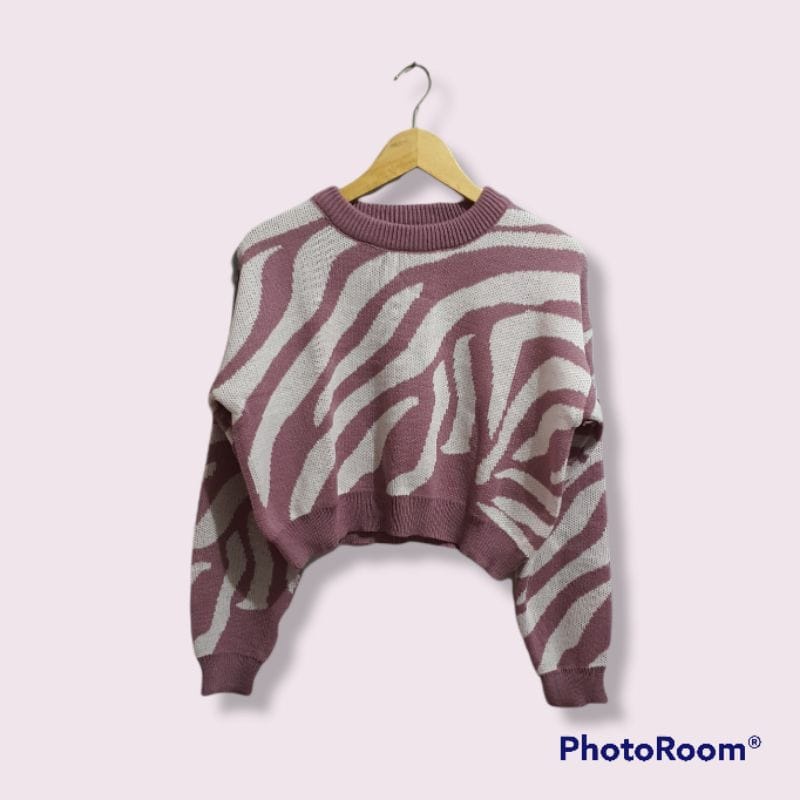 sweater wanita crop motip zebra