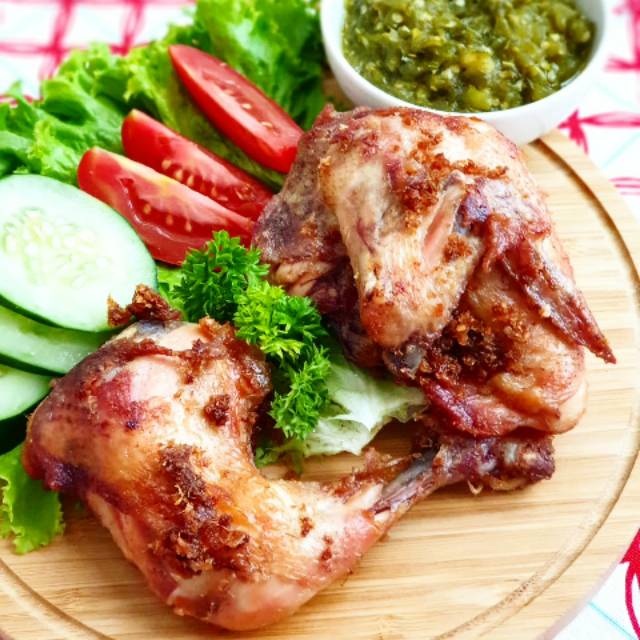 

Ayam Goreng Laos