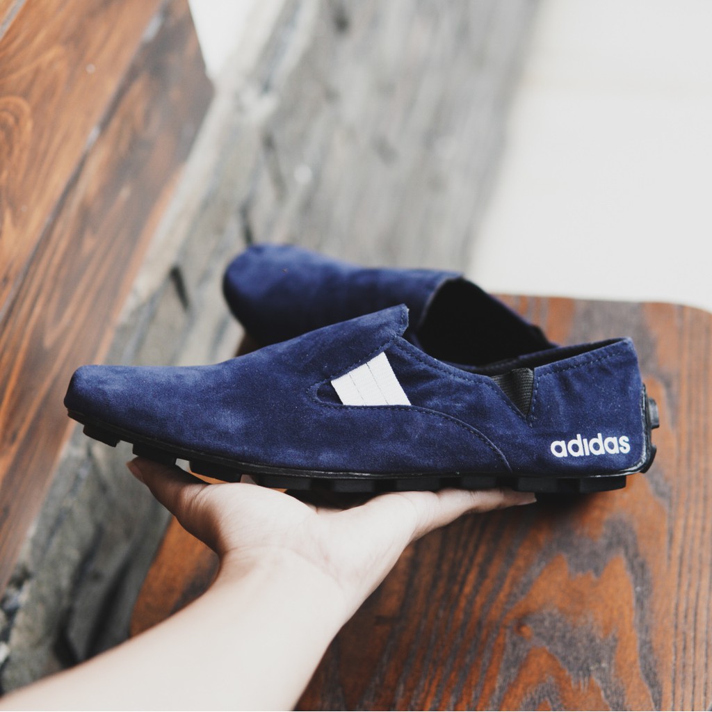 sepatu kasual pria bahan suede termurah adidas suarez navi  terlaris sepatu kasual jalan santai