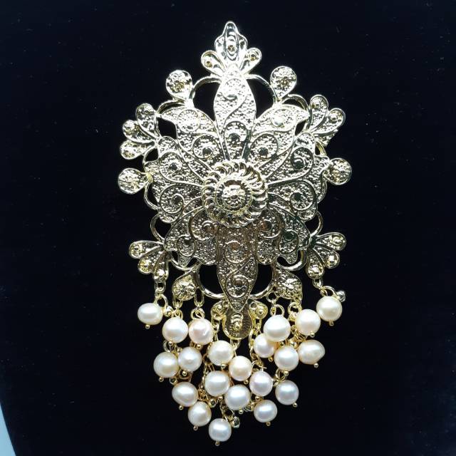 Bros alpaka mutiara air tawar ukir matahari, Bros Kebaya, Bros Etnik