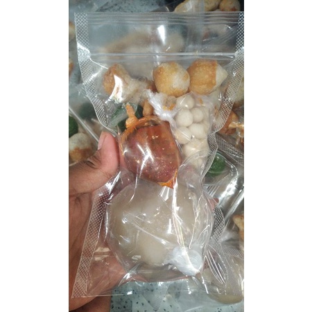 

BASO ACI JUMBO AYAM SUIR MERCON 5BUNGKUS 40RIBU