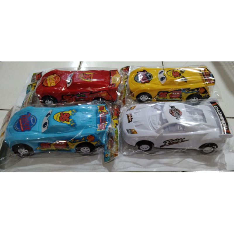 mainan anak mobil Cars kantong