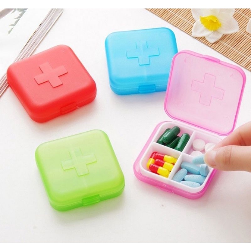 Q436 - Kotak Penyimpanan Obat Mini 4 Sekat / Kotak Obat / Medicine Box