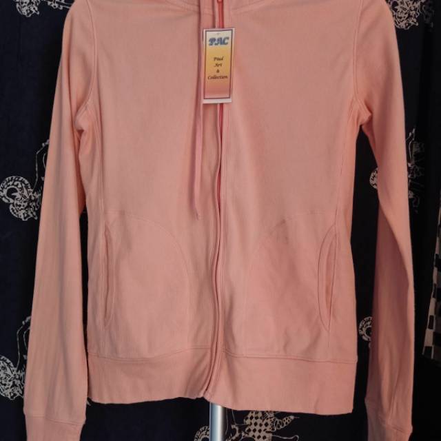 Jaket orange uniqlo