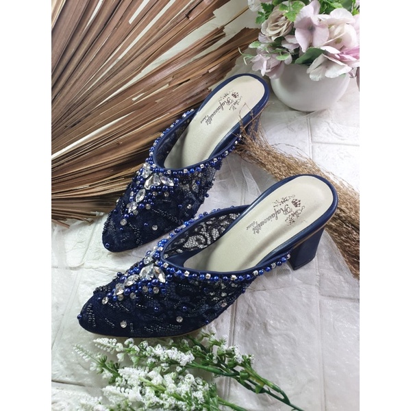 sepatu wedding keyla wrna navy tinggi 7cm tahu