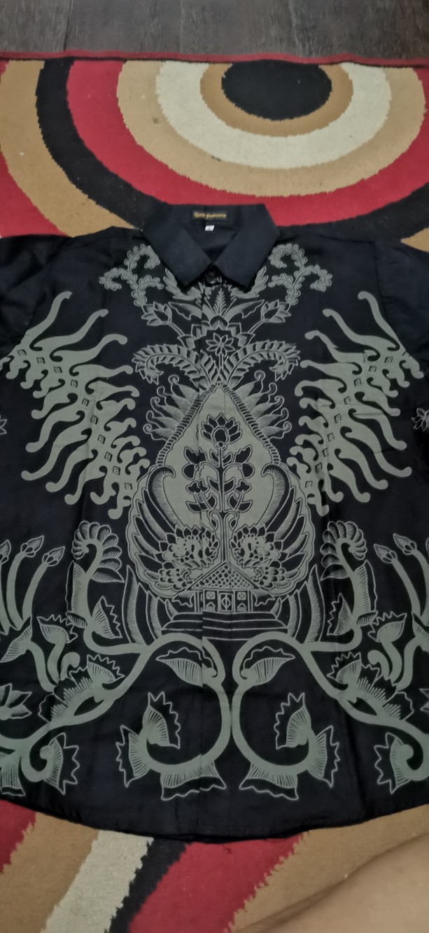 Gunungan Kemeja Batik Pria Lengan Panjang Slimfit Katun Printing Hem Baju Atasan Kantor Modern