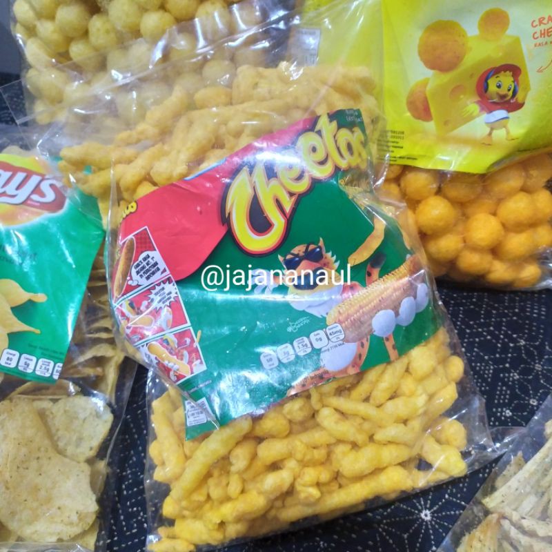 

Cheetos 250 gr Rasa Jagung Bakar Snack kiloan murah