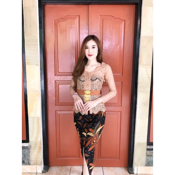 KEBAYA SABRINA KANCING RANG RANG TANGAN PANJANG || KEBAYABALI_ROKPRADA