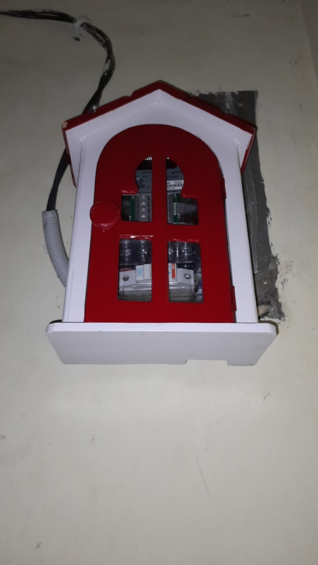 Kotak Token Listrik Shabby Chic