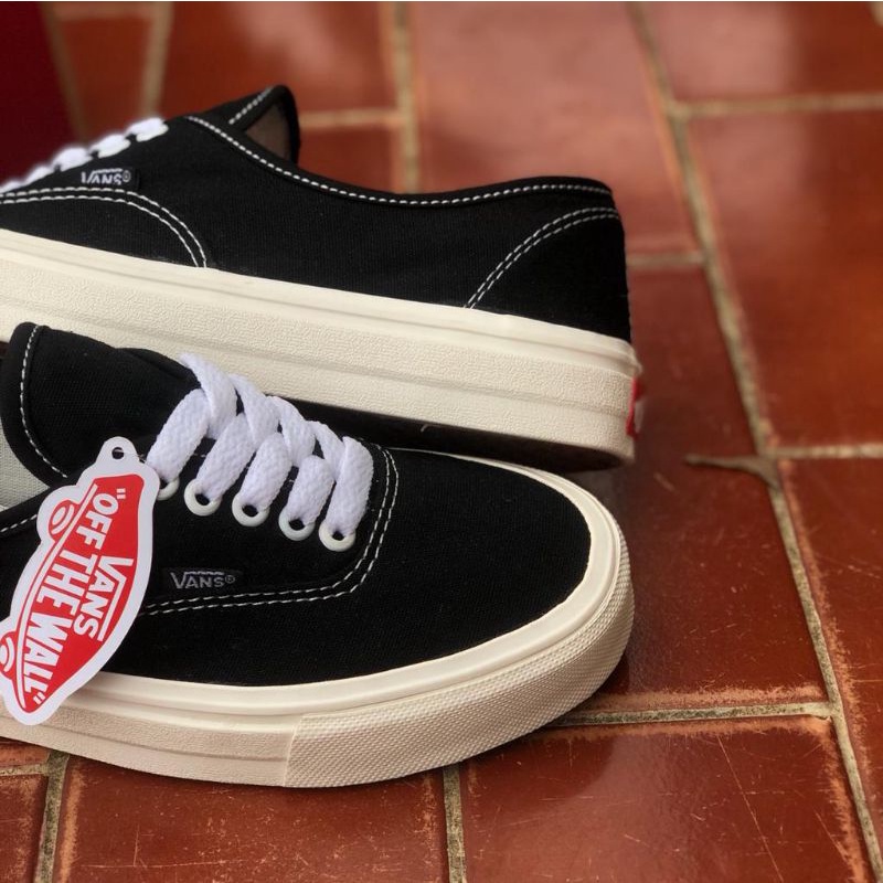 ( New Box ) Sepatu Vans AUTENTIC BNIB Black White OG