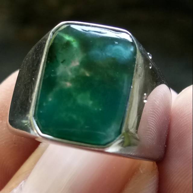Natural Bacan doko kristal model kotak tanam emban titanium awet anti karat ring 9 dim. 12*8*3