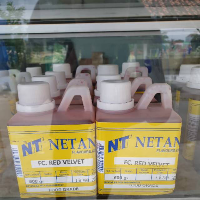 

FC red Velvet 500 (hanya pewarna saja,tidak sama pengharum ya)