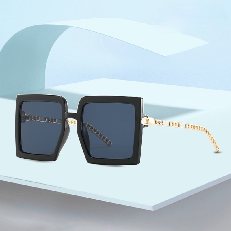 (YUZHU) New Retro Square Frame Sunglasses Female Chain Type Metal Temple Sunglasses