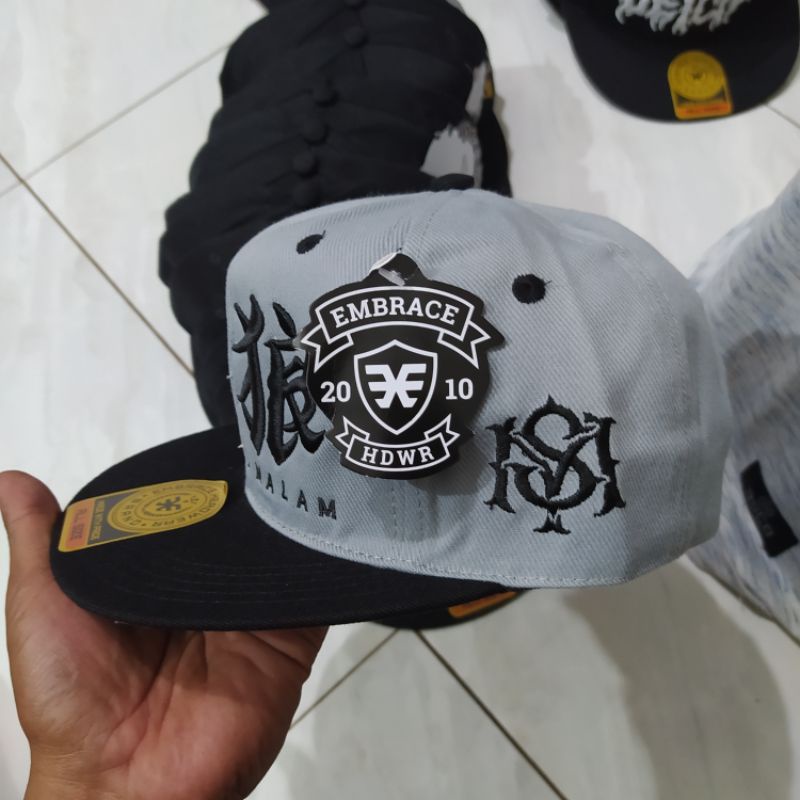 Topi Snapback metal distro pria Bordir Serigala malam