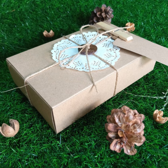 

NEW PAKET LENGKAP KOTAK KADO GIFT BOX PACKING UKURAN 17 X 10,5 X 4 cm